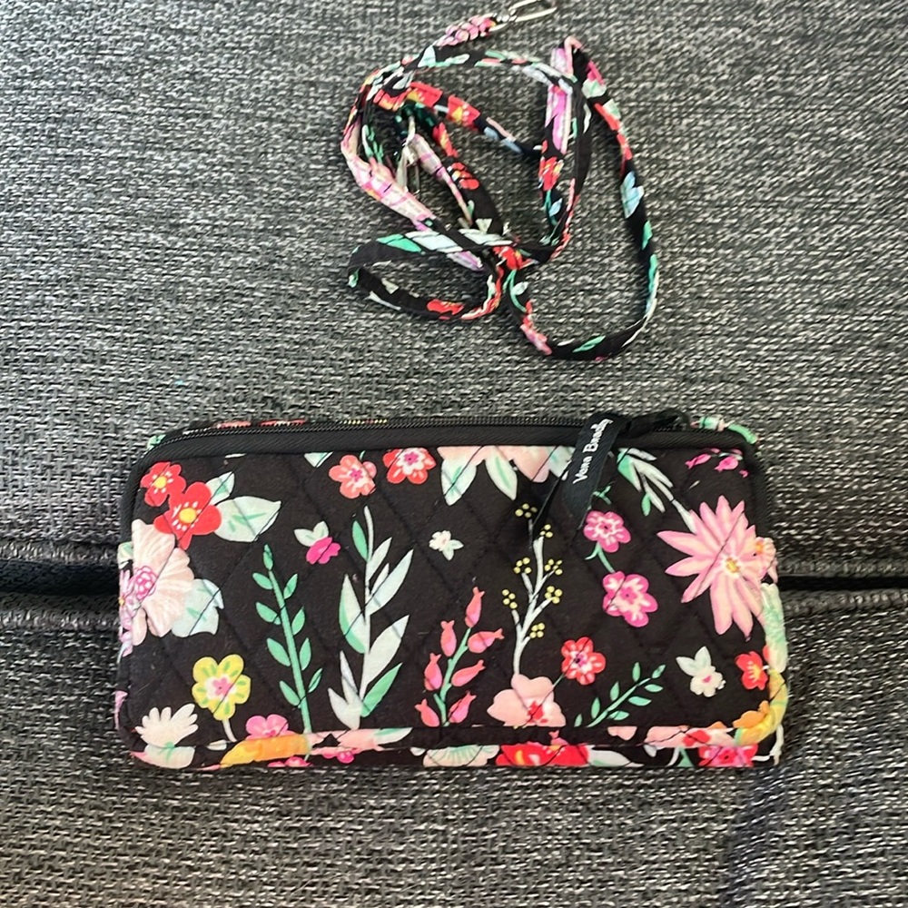 Vera Bradley clutch